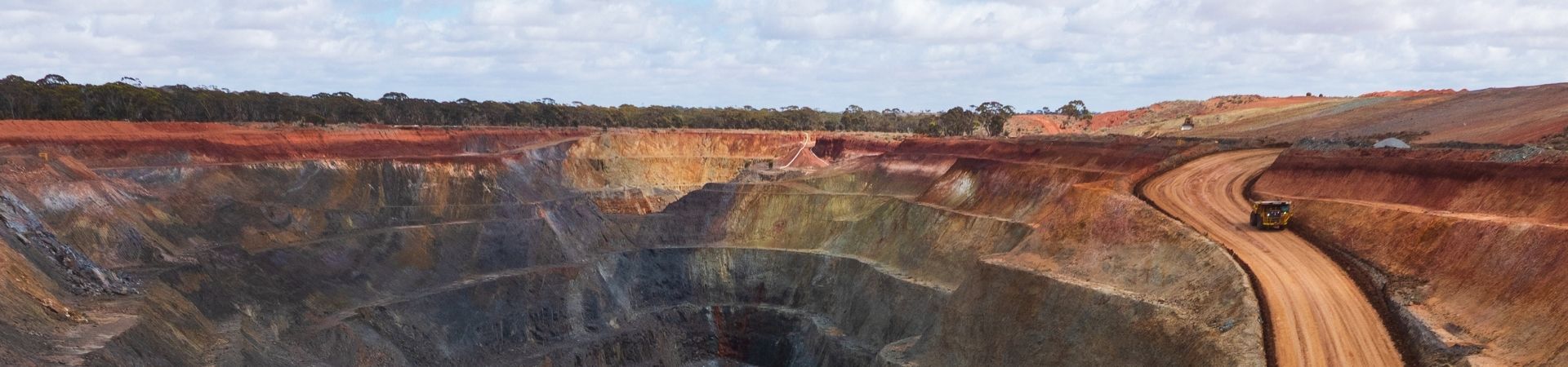 The covid-19 push: Accelerating change in Australian industries | Mining