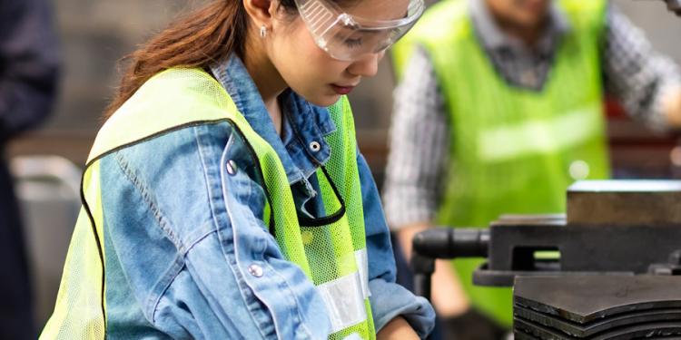 Bridging the skills gap in procurement